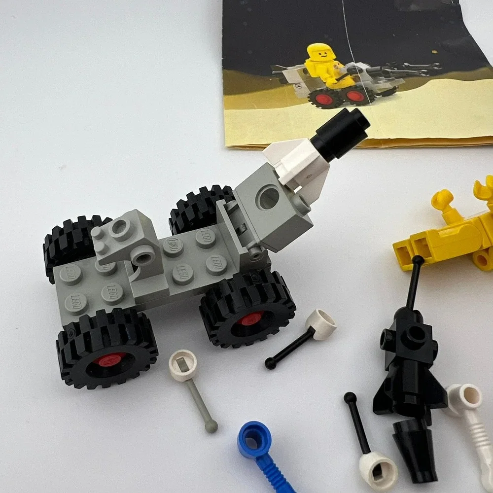 Vintage LEGO 6802 Space Probe Classic Space Incomplete Set 1986